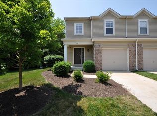 3101 Pathfinder Trl, Saint Charles, MO 63301
