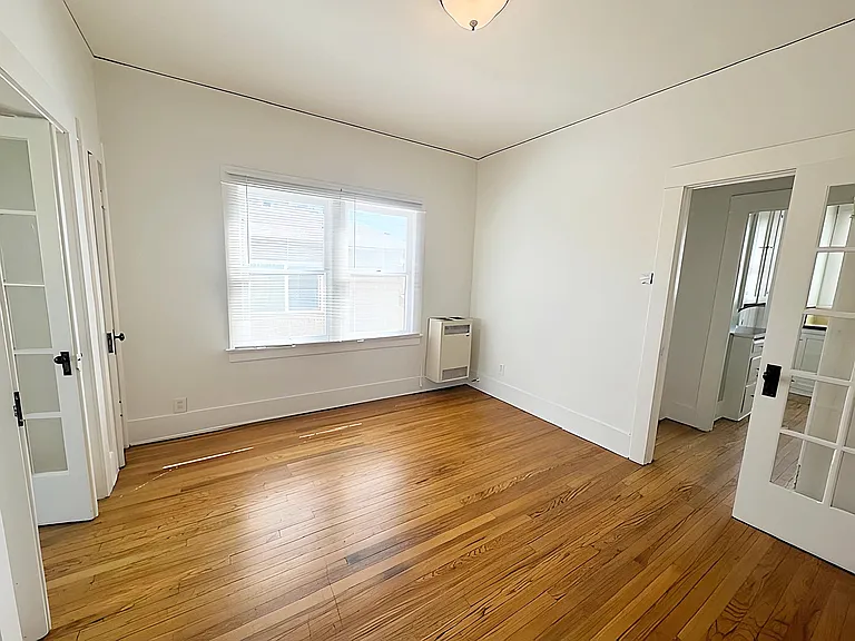 925 1/2 Marview Ave #925-1/2 — Photo 4