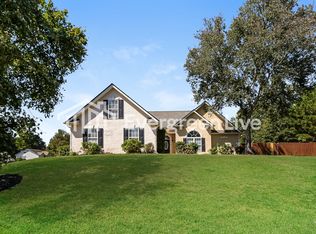 10 Creekside Ct, Covington, GA 30016
