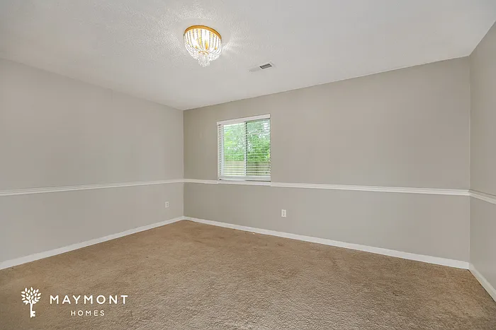 98 Peppertree Ln — Photo 7