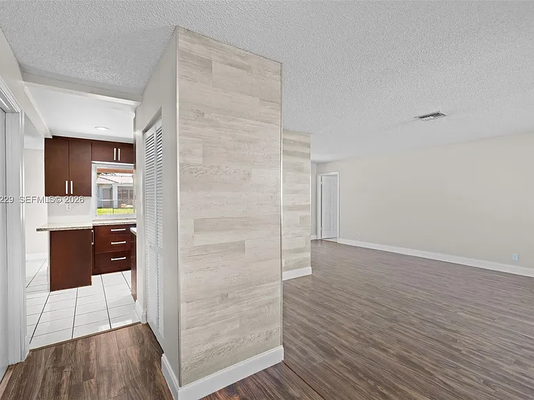 3165 NW 116th Ave — Photo 9