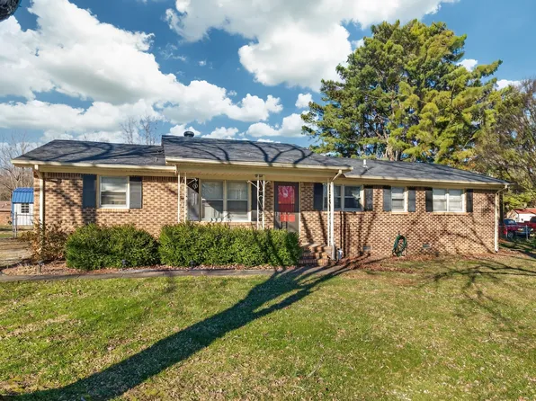 3 Park City Heights Rd, Fayetteville, TN 37334