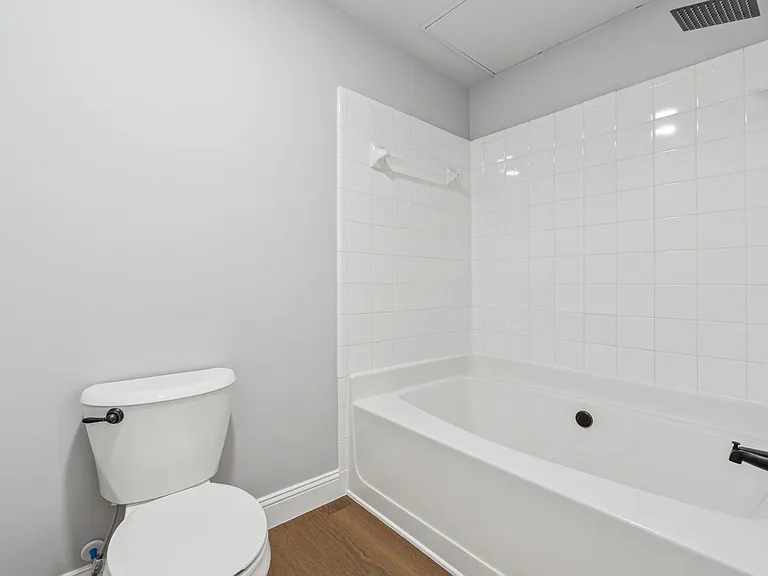 2700 Pine Tree Rd NE #1115 — Photo 19