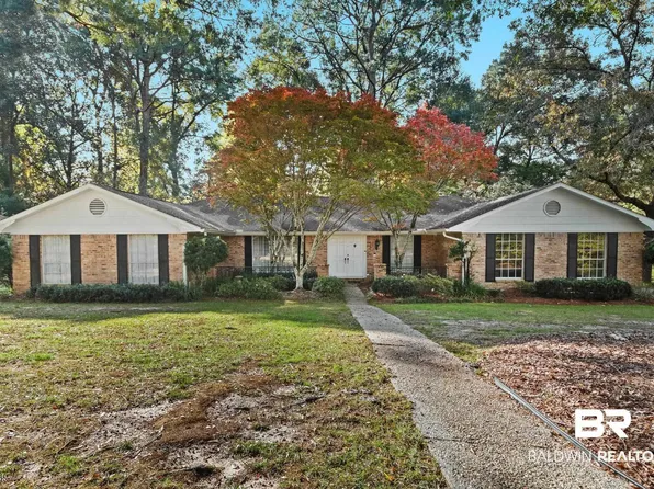 752 Evergreen St, Fairhope, AL 36532