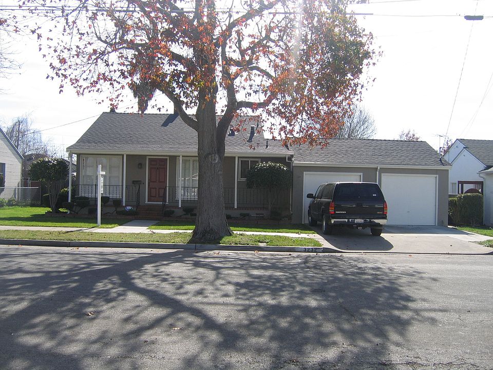 1st image of 3232 Humphrey Ave