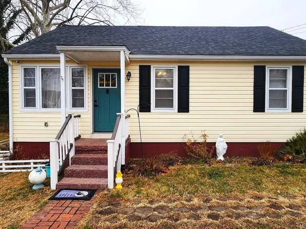 229 Maury Ave, Bowling Green, VA 22427