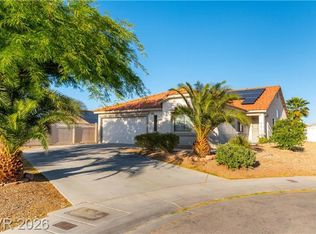 5740 Falling Sun Ct, North Las Vegas, NV 89031