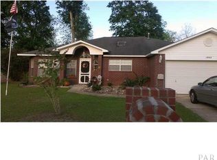 1960 Winners Cir, Cantonment, FL 32533