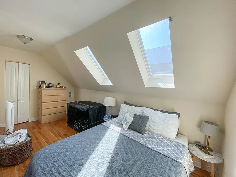 1536 W North Ave — Photo 15