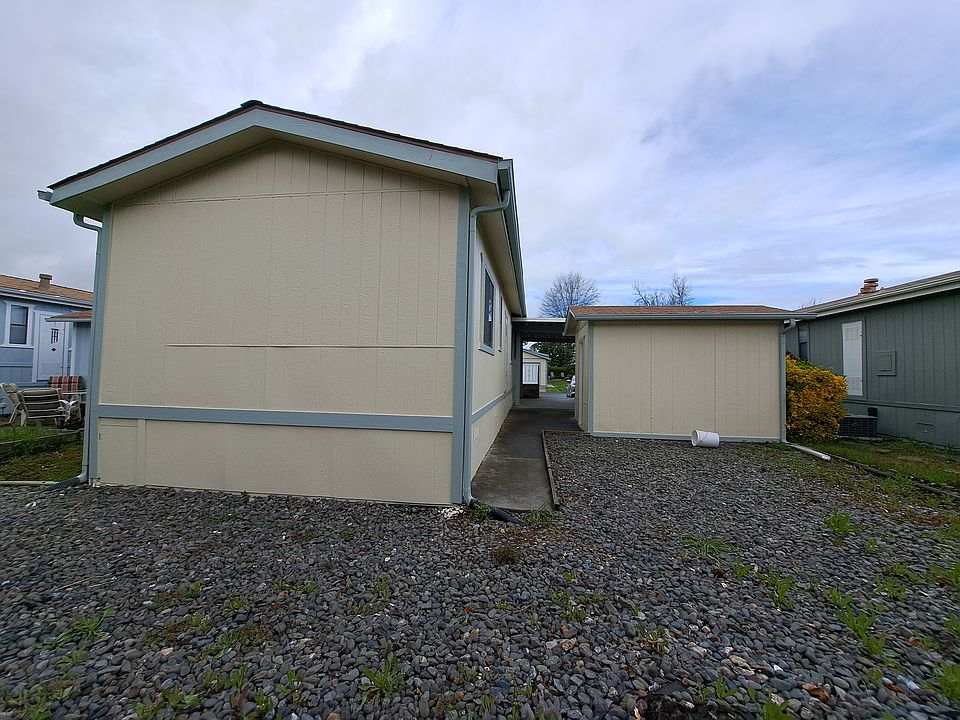 1st image of 1551 Royal Oak Dr #Poh80