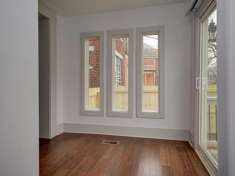 927 Linwood Ave — Photo 16