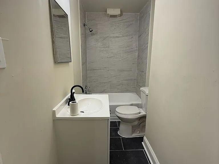 Brand New 1 Bed 1 Bath Apartment For Rent. — Photo 6