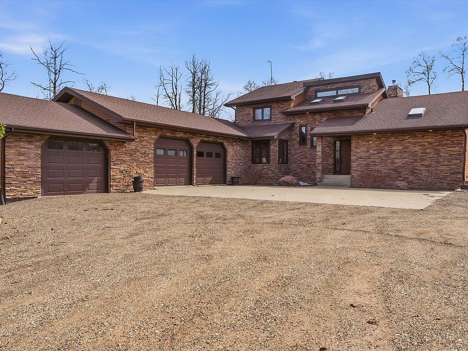 1st image of 51313 Range Rd #231-97