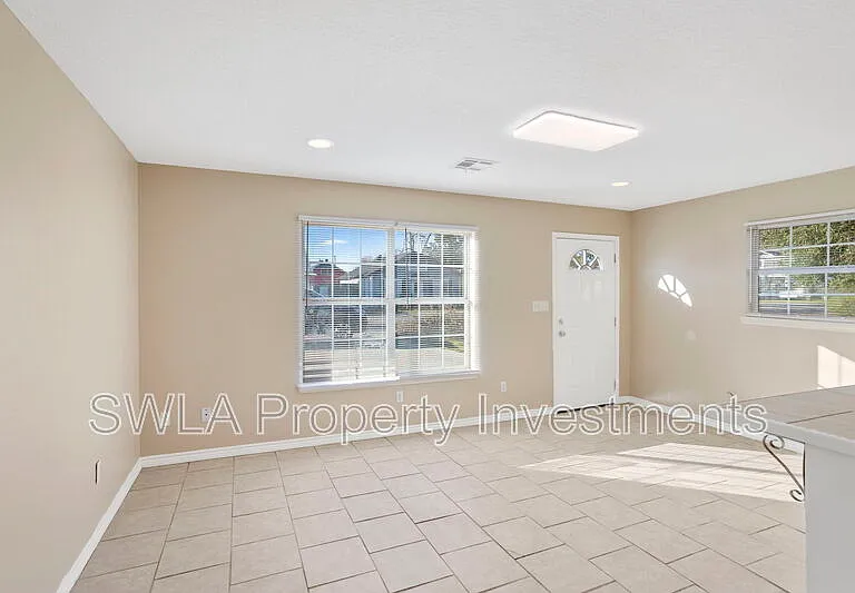 113-1 S Stanford St — Photo 4