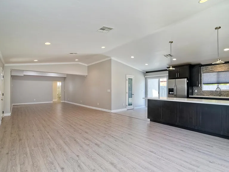 14111 Powers Rd — Photo 8