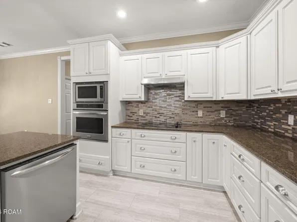 2454 Randy Dr, Denham Springs, LA 70726