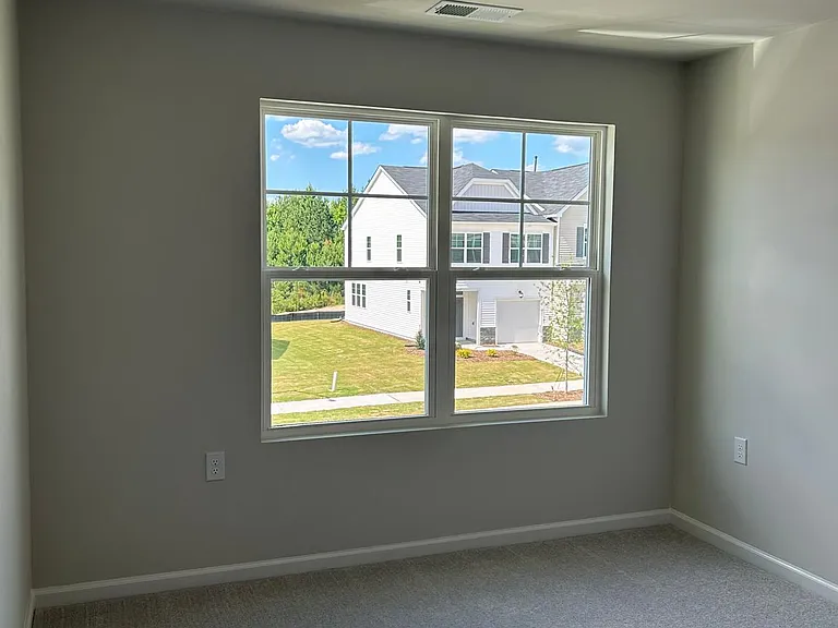 4920 Arkose Dr — Photo 10