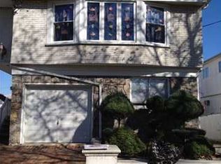 83 Slater Blvd, Staten Island, NY 10305