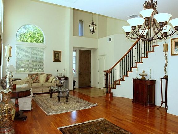 Large Living and Dinning (1)
