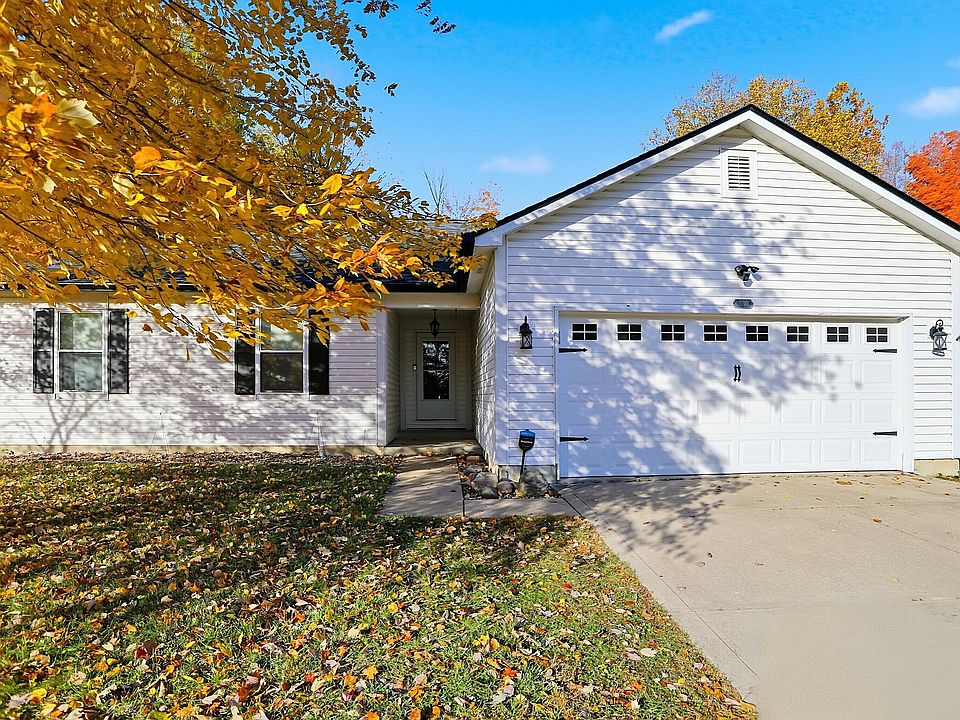 1st image of 530 Old Farm Rd