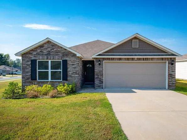 3 Wisteria Dr, Little Rock, AR 72204