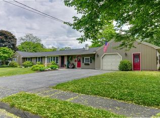 5 Cornell Rd, Framingham, MA 01701