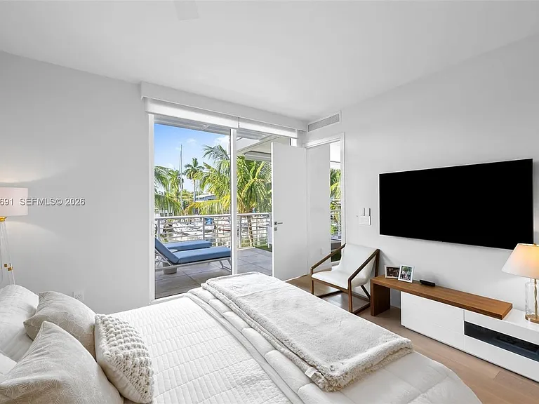 151 Isle Of Venice Dr #2A — Photo 8