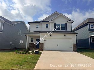 440 Grange Farm Pl, Raleigh, NC 27603