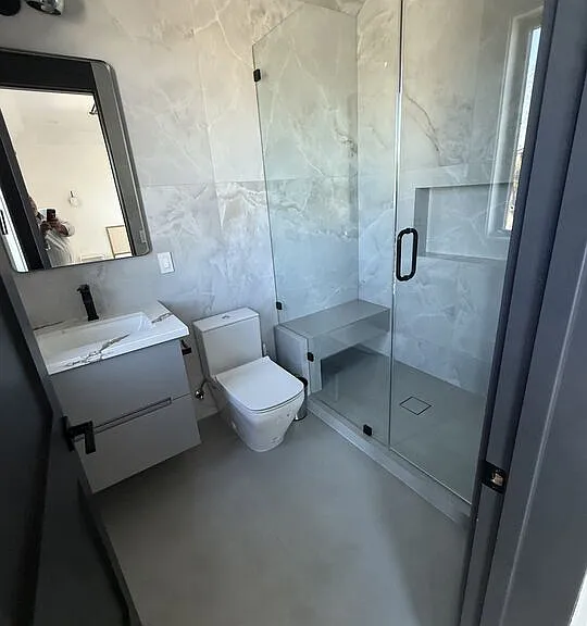 3021 Stanford Ave — Photo 10