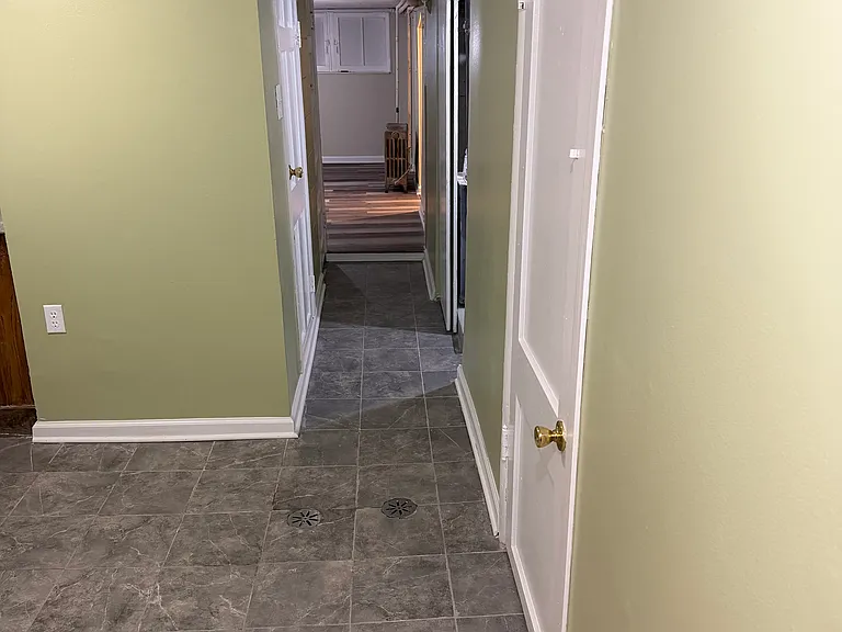 2251 N Parkside Ave #1 — Photo 6