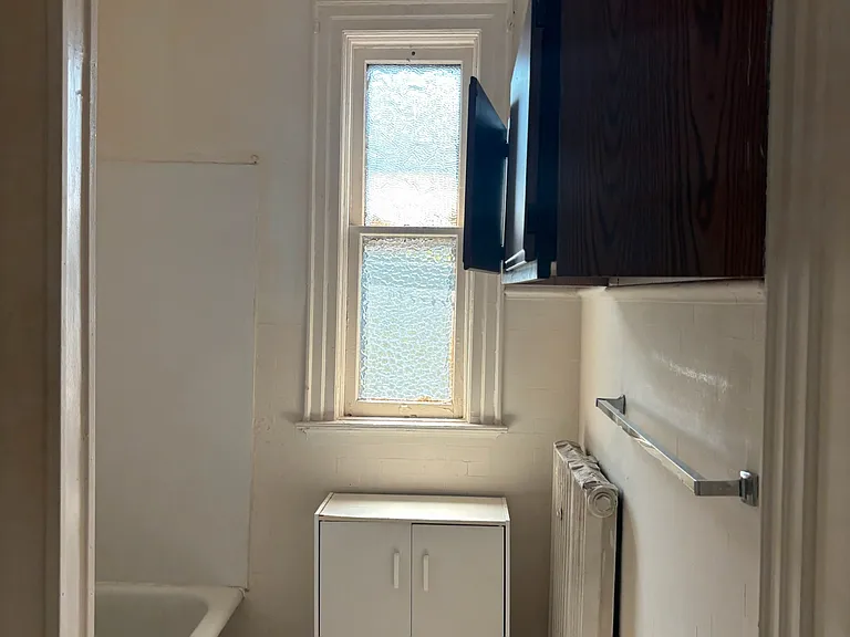 319 N Pinckney St #2 — Photo 13