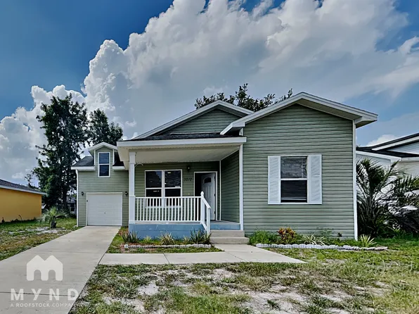 3217 Spooner Dr, Plant City, FL 33563