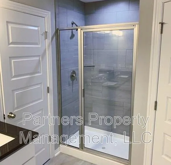 1521 N Dawes St — Photo 10