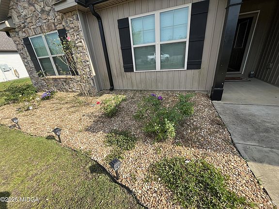 2nd image of 605 Charlestown Way