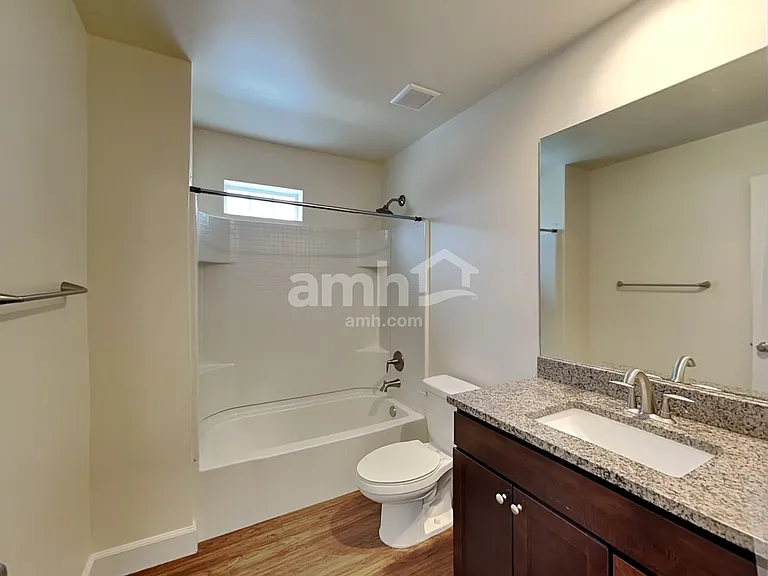 1511 S Horton St — Photo 18