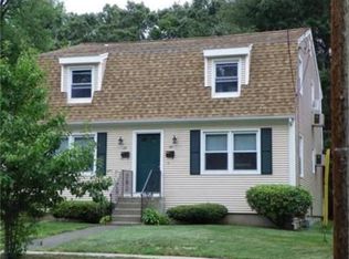 15-17 Piper Rd, West Springfield, MA 01089