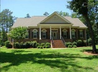 138 Sterling Lake Dr, Lexington, SC 29072
