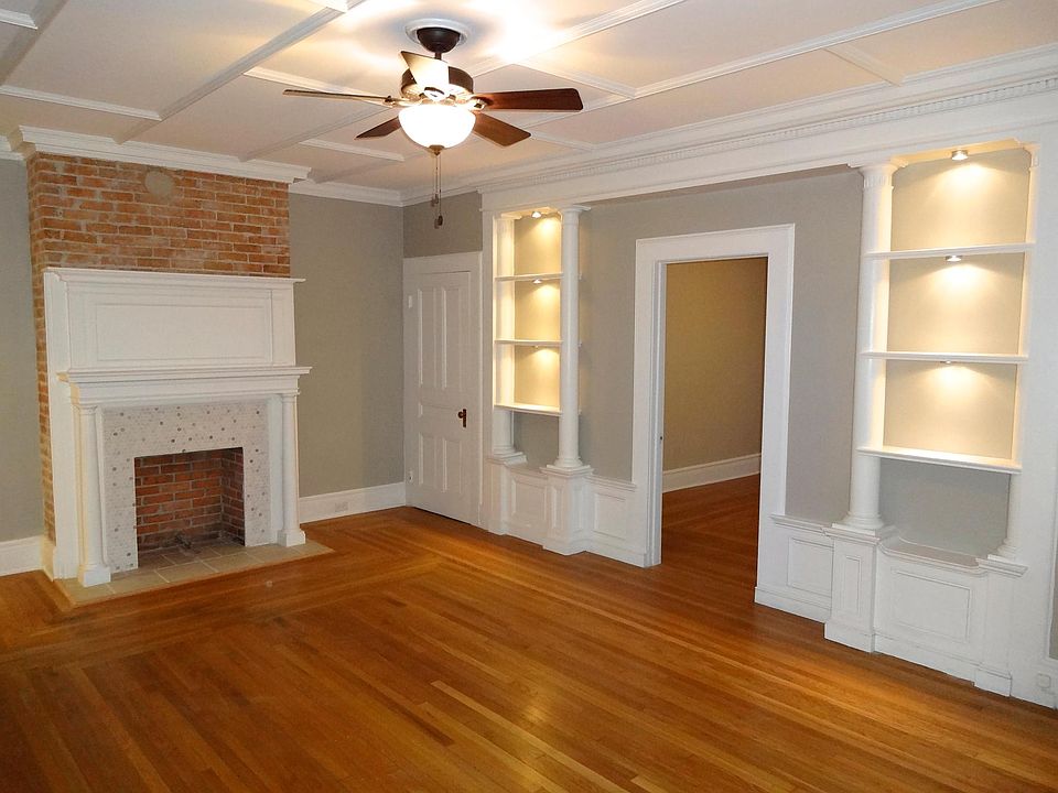 1st image of 98 Church St