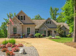 10 Oviedo Way, Hot Springs Village, AR 71909