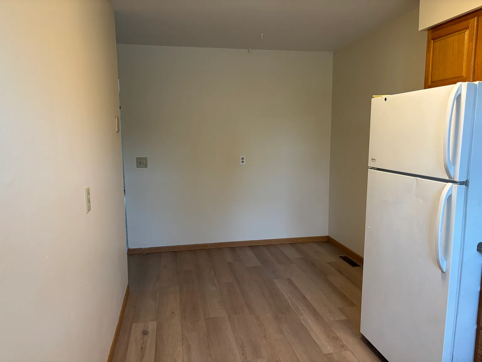 3 bed, $1,135 — Photo 4
