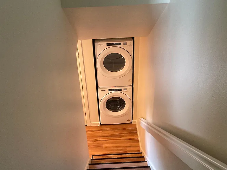 1842 City View St — Photo 11