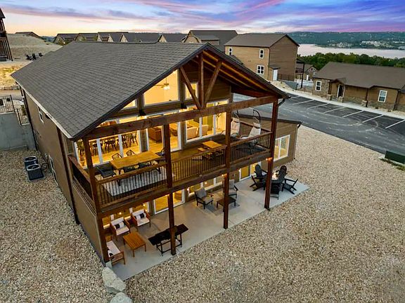 2nd image of 18 Settlers Cove