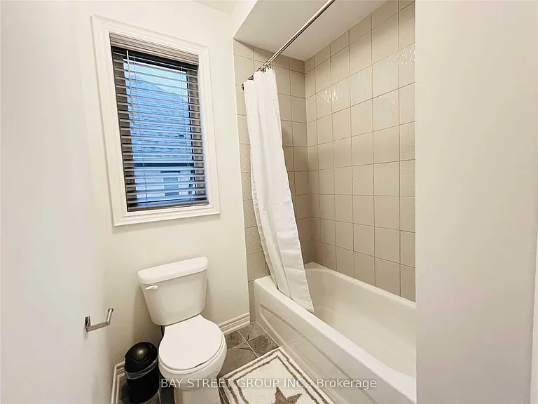25 McIsaac Dr — Photo 8
