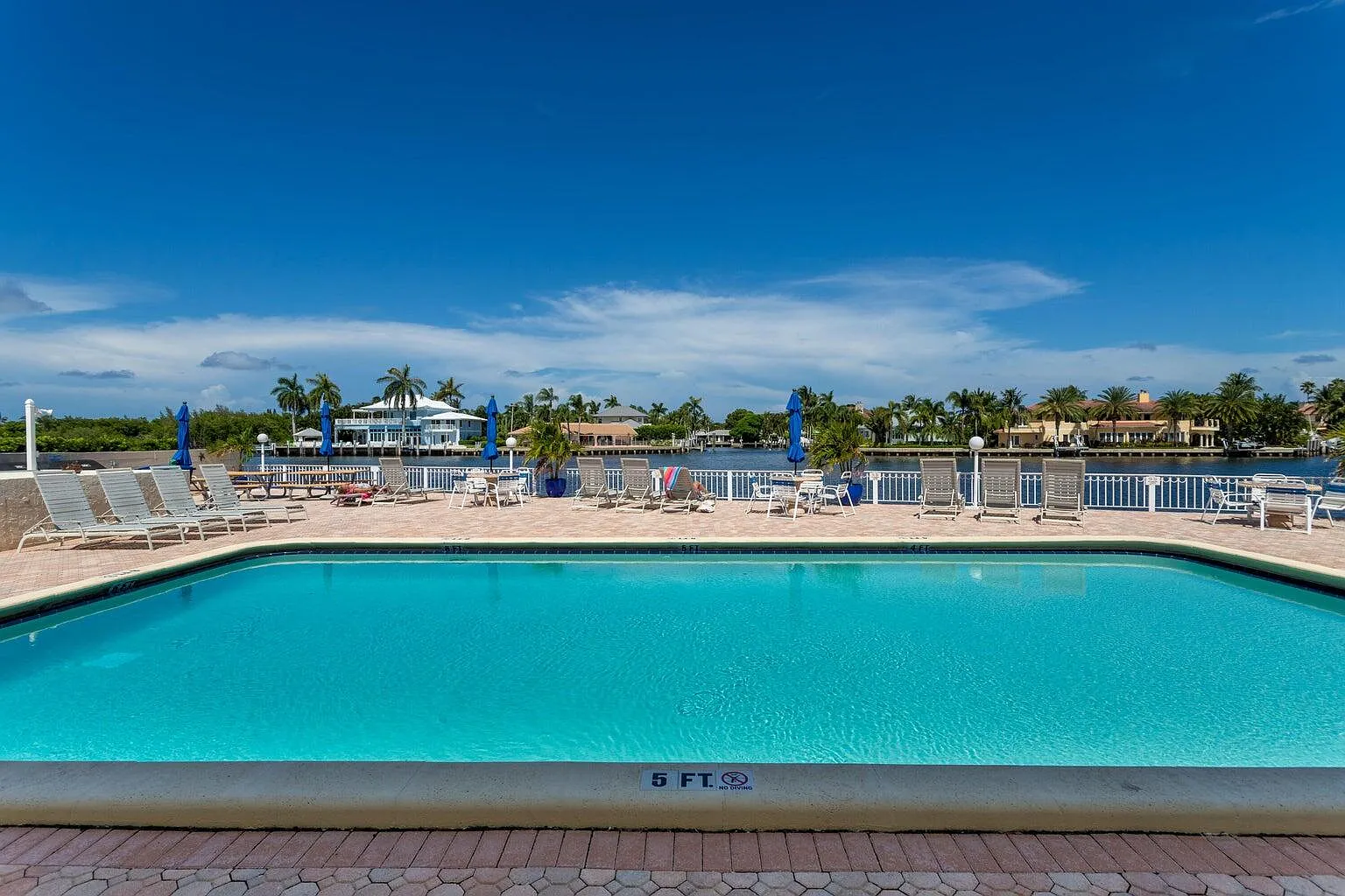 1 bed, 1.0 bath, 629 sqft, $1,900 — Photo 1