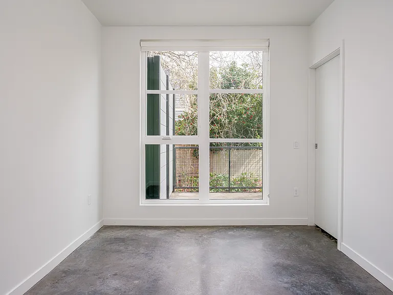 The Robert | Bedroom