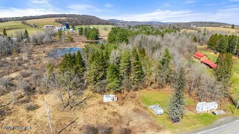 2nd image of 1776 County Rd 17