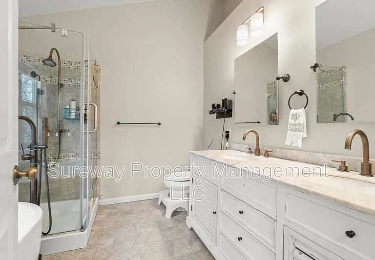 41 Rutgers Ln — Photo 15