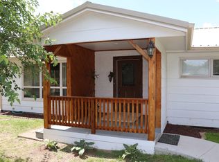 301 S Oak Ave, Presho, SD 57568