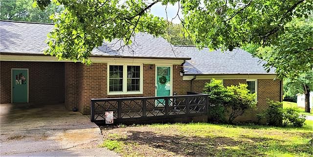 1st image of 1337 Idlewood St
