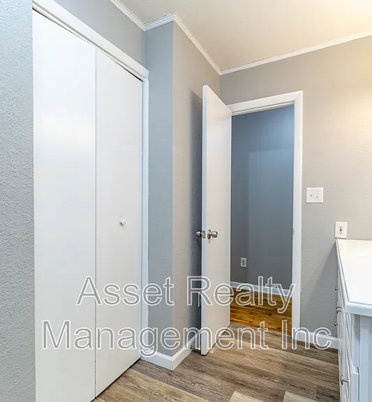 630 Colonial Dr — Photo 41